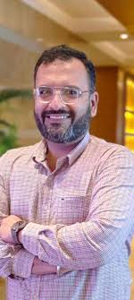 Dr Sachin Chakarvarti
